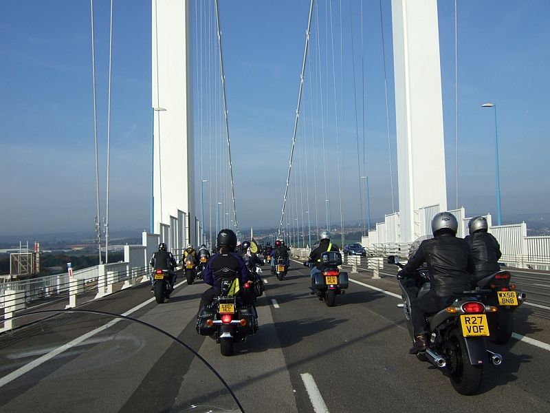 [Hoggin the Bridge 07 083.jpg]