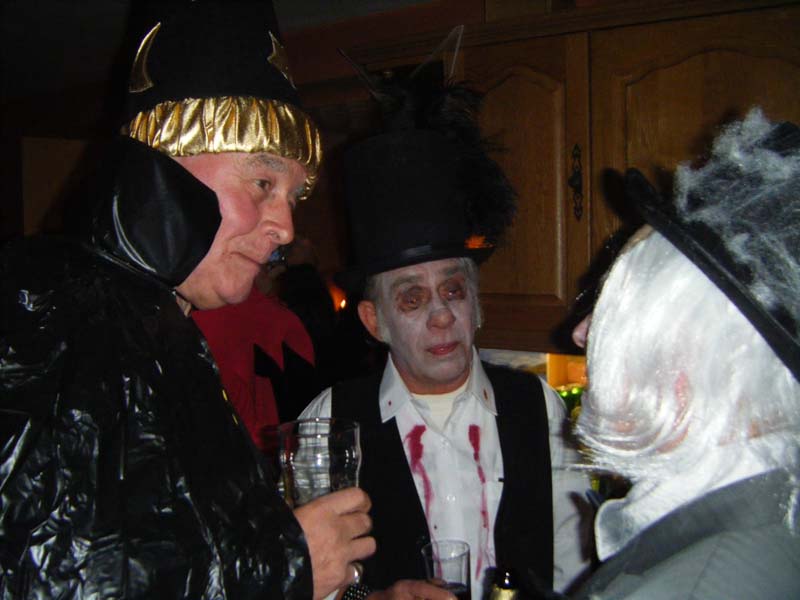 [halloween 2010 029.jpg]