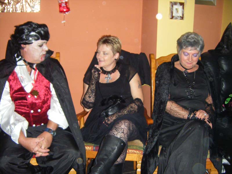 [halloween 2010 045.jpg]