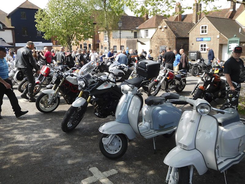 [Bishops Waltham Meet_12.JPG]